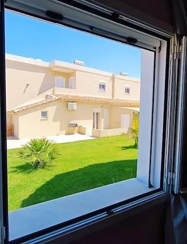 Apartman Verano Oasis Apartment_near The Sea-free Parking Herszonisszosz